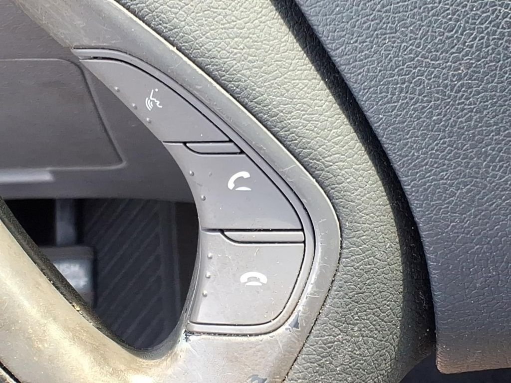 Used 2014 Phantom Black Metallic Hyundai GLS image 16