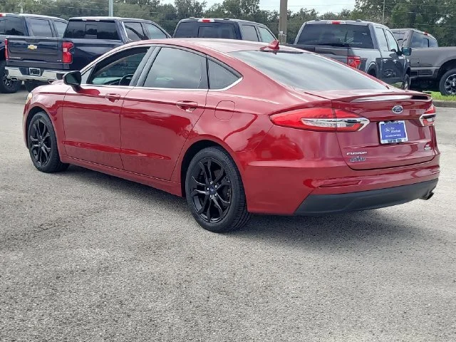 Certified Used 2019 Red Ford SE image 7