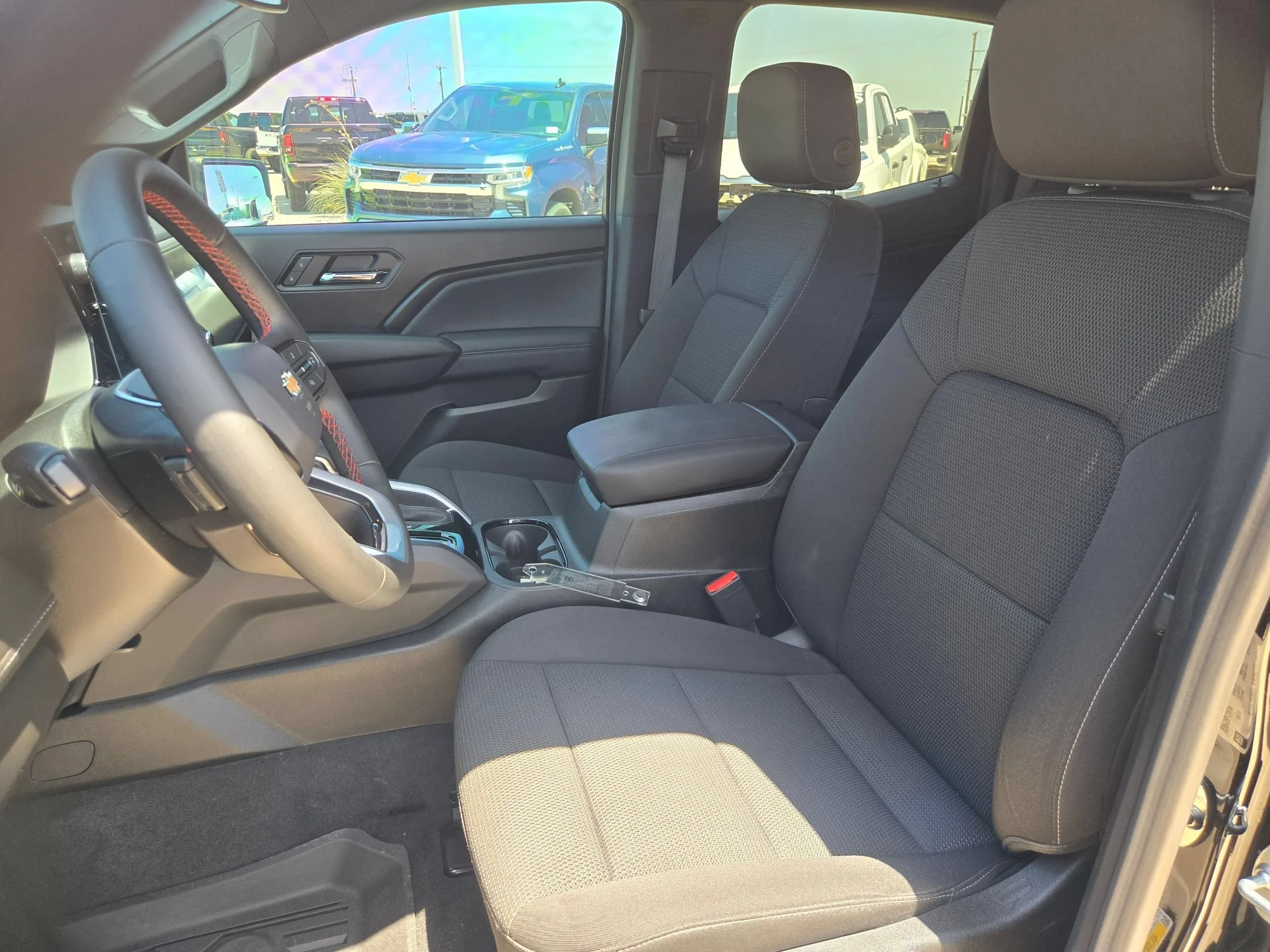 Used 2025 Black Chevrolet LT image 8