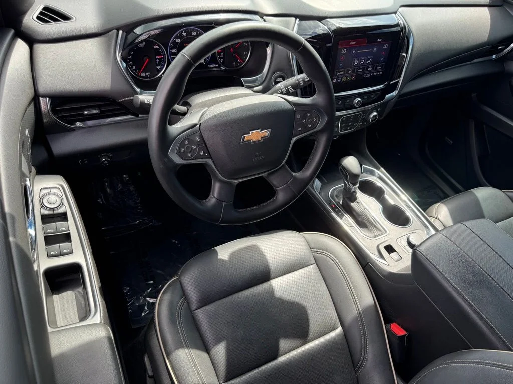 Used 2023 Gray Chevrolet Premier image 28