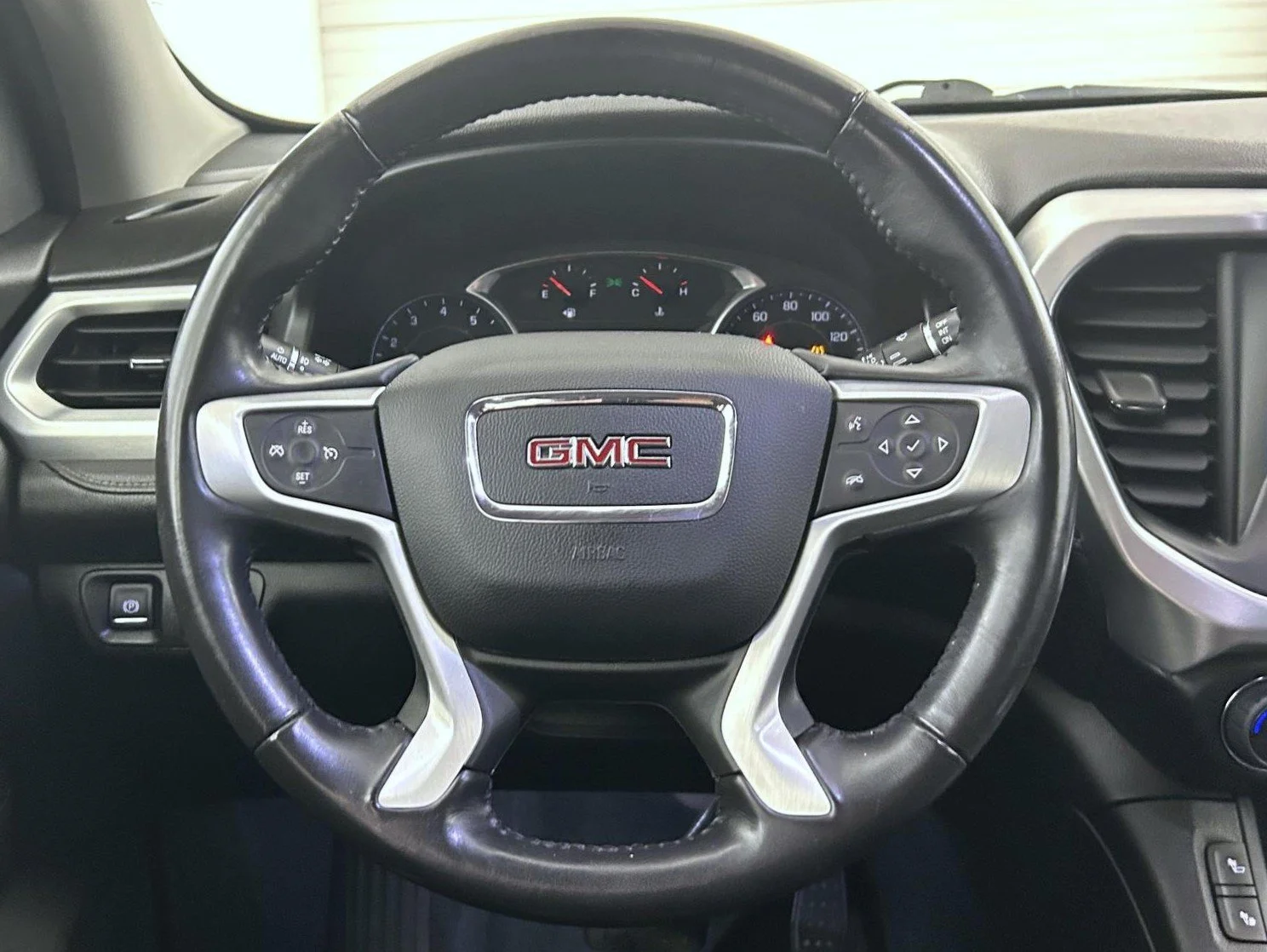 Used 2018 Red GMC SLT-1 image 11