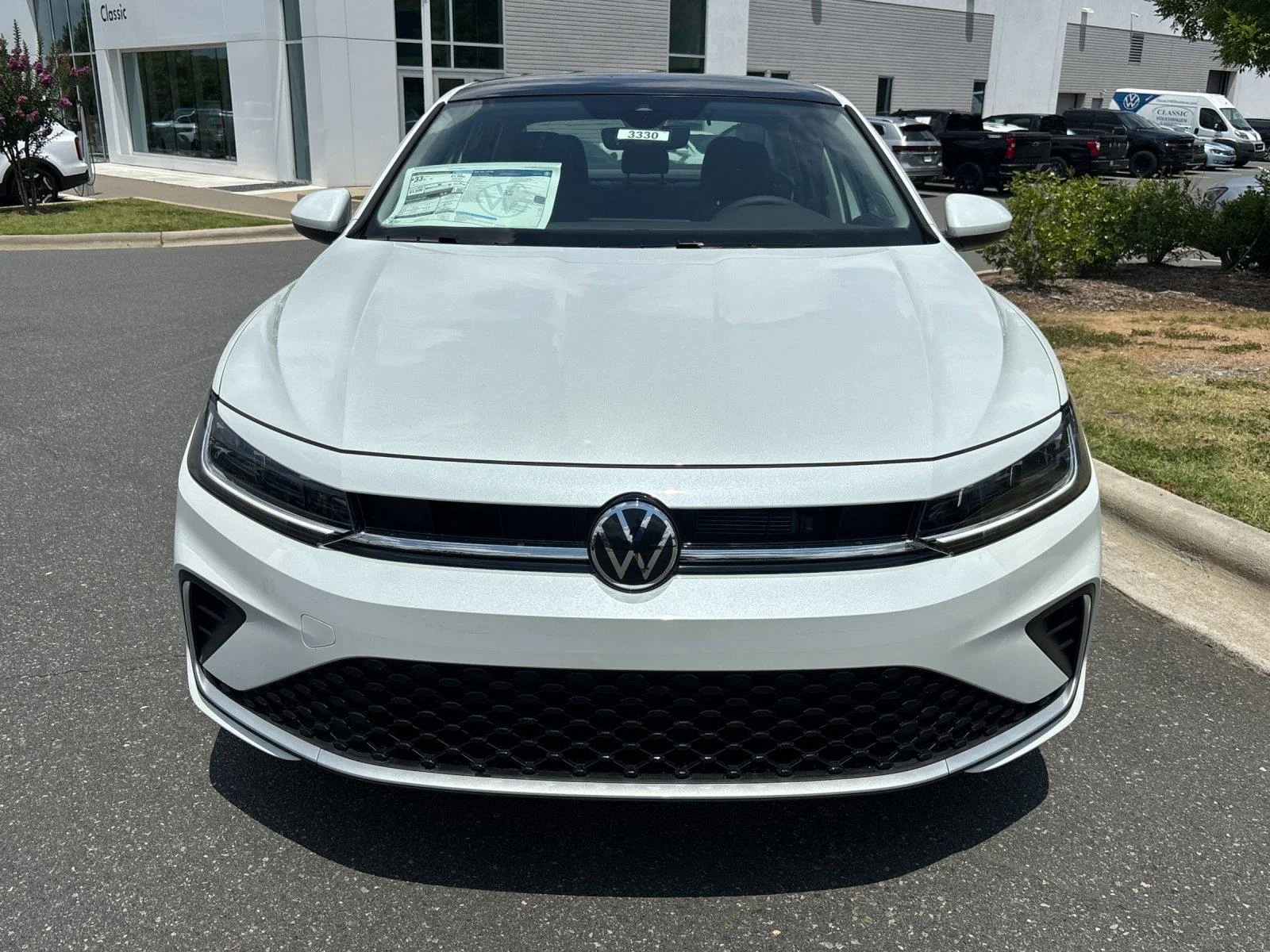 New 2026 Opal White Pearl Volkswagen SE image 8