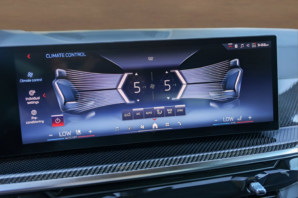 2026 BMW X5 M60i - Photo 15