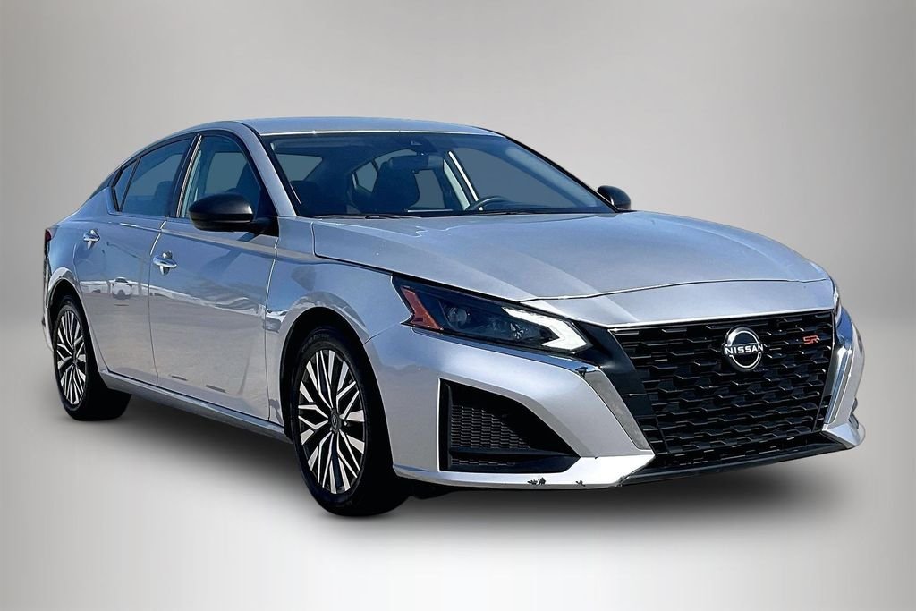 2024 Nissan Altima SV