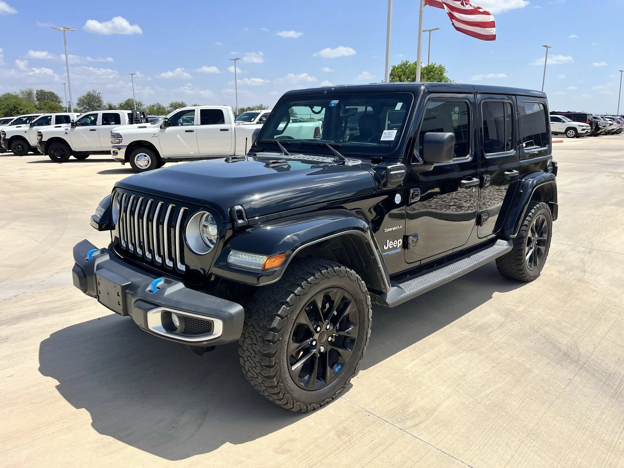 Used 2022 Black Jeep Unlimited Sahara 4xe image 7