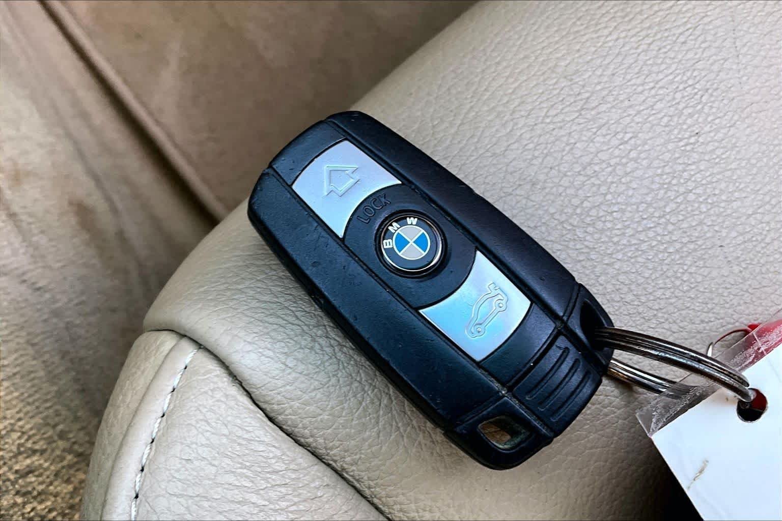 Used 2011 Titanium Silver Metallic BMW 328i image 14