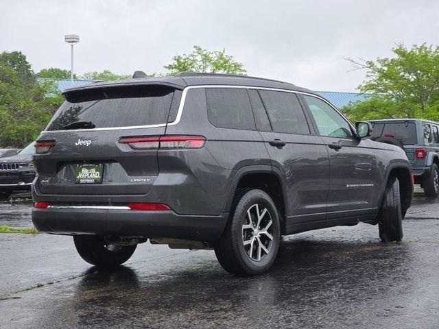 Used 2024 Baltic Gray Metallic Clearcoat Jeep Limited image 30