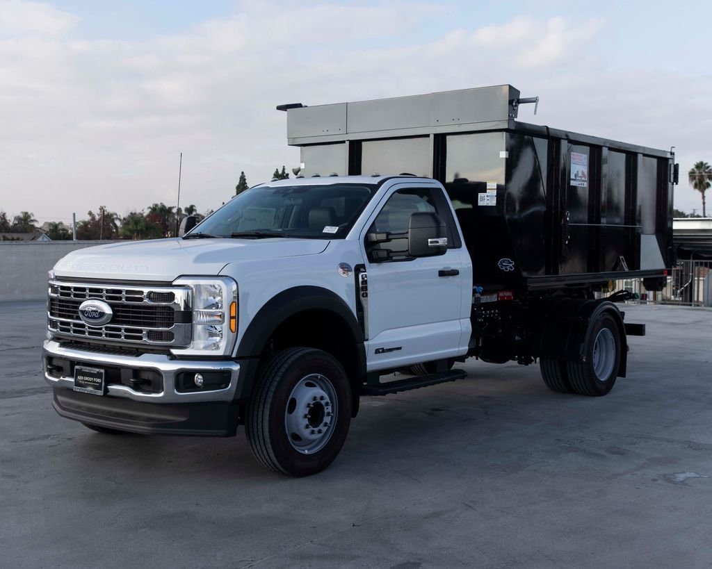 2025 Ford F-550 Super Duty Chassis Cab XL - Photo 15