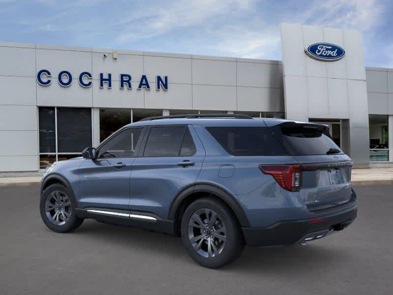 New 2025 Vapor Blue Metallic Ford Active image 5