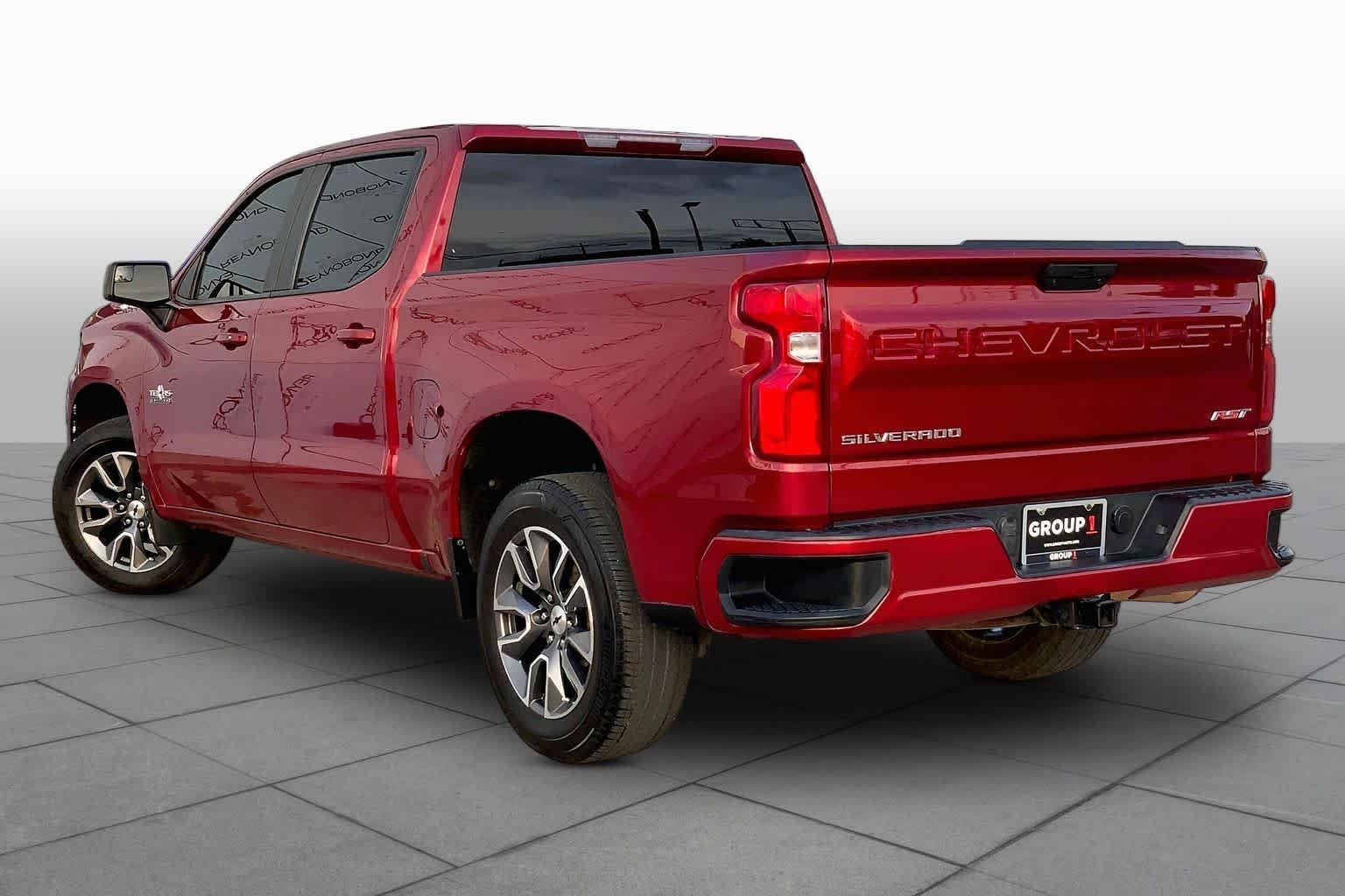 Used 2021 Cherry Red Tintcoat Chevrolet RST image 12