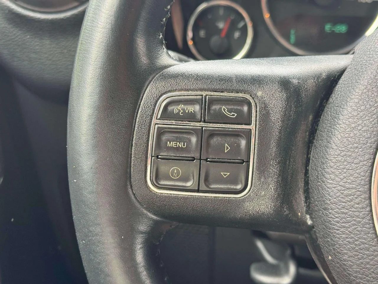 Used 2015 Black Clearcoat Jeep Sport image 25