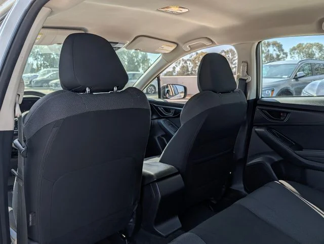 Used 2017 White Subaru 2.0i image 13