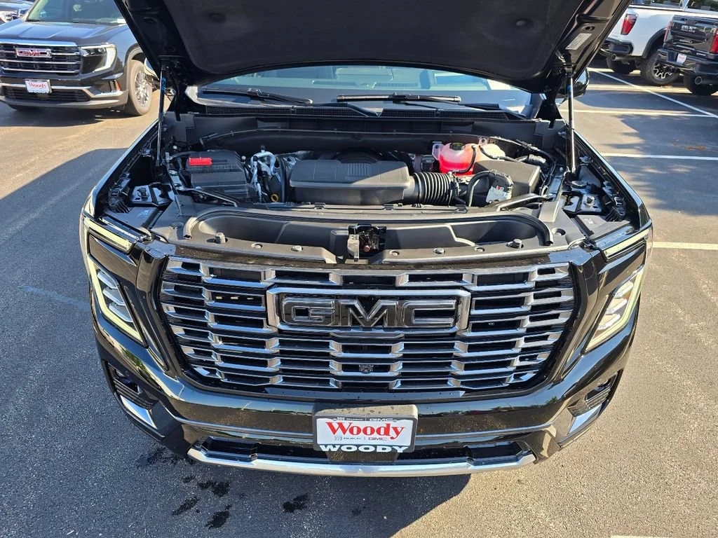 New 2026 Onyx Black GMC Denali Ultimate image 32