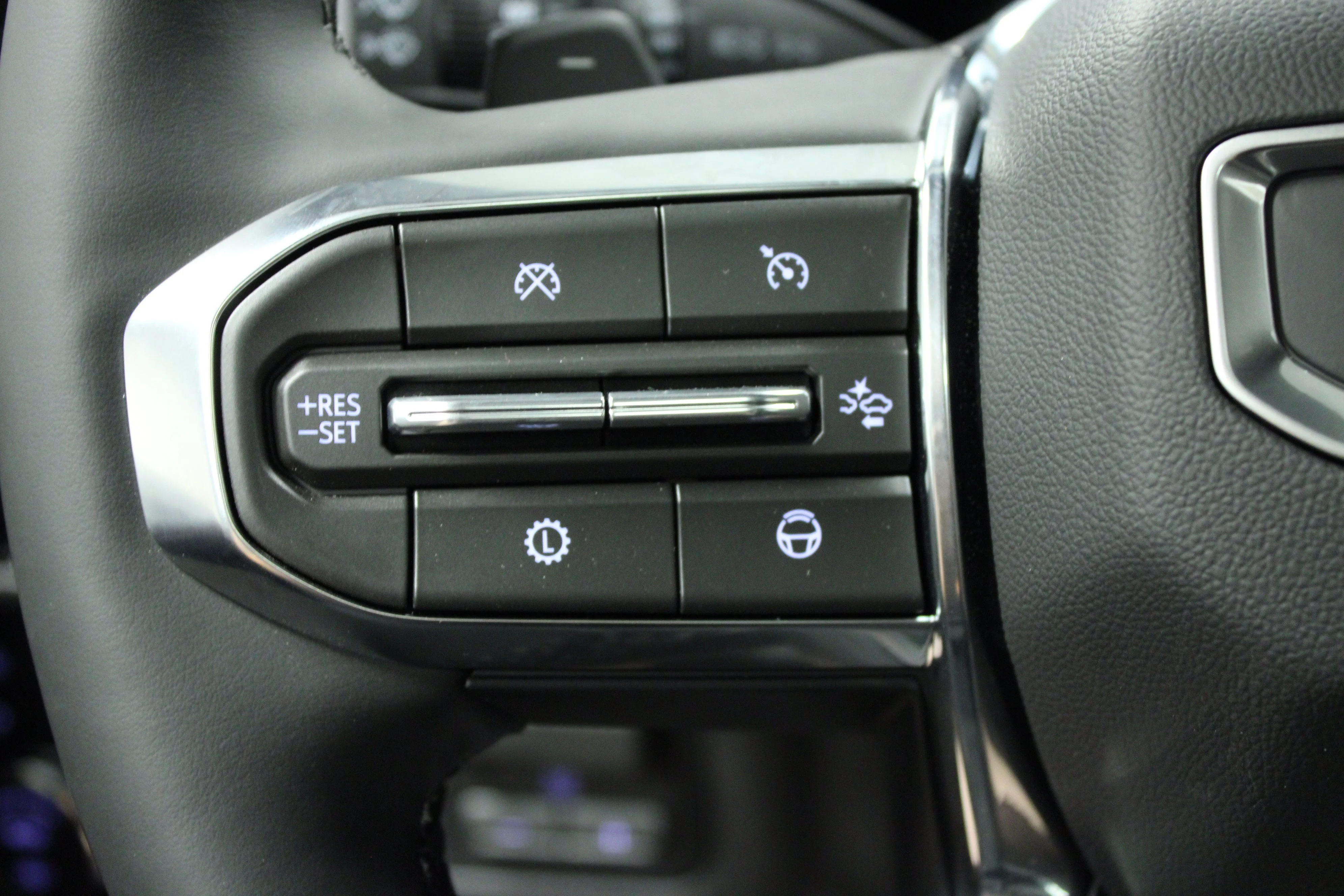 New 2026 Titanium Rush Metallic GMC Denali image 22