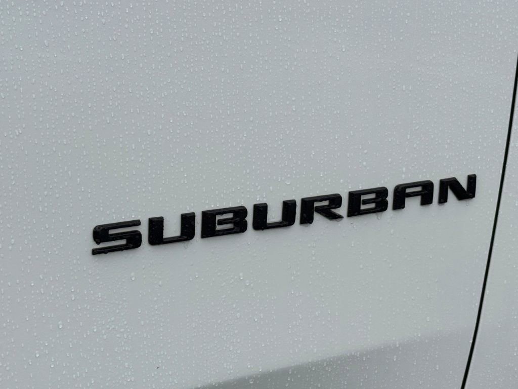 Used 2021 SUMMIT WHITE Chevrolet Z71 image 9