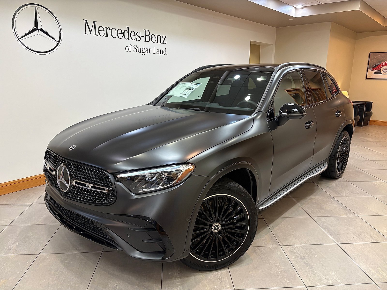 New 2027 MANUFAKTUR exclusive graphite grey magno Mercedes-Benz GLC 300 image 32