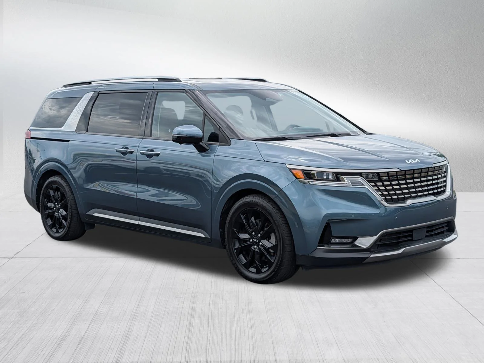 2024 Kia Sedona SX Prestige's photo