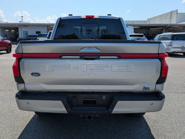Certified Used 2023 Iconic Silver Metallic Ford Platinum image 4