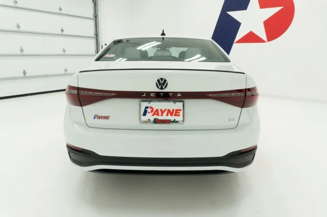 2026 Volkswagen Jetta SE - Photo 6