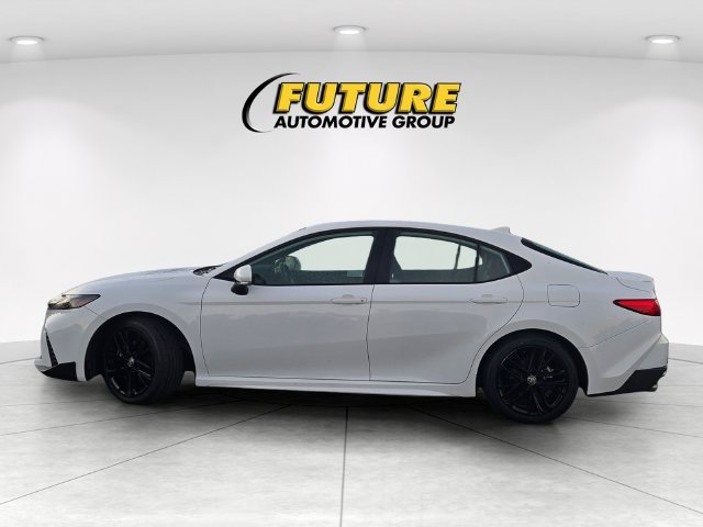 Used 2025 White Toyota SE image 7