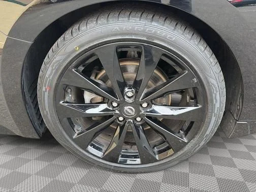 Certified Used 2023 Black Nissan SR image 14