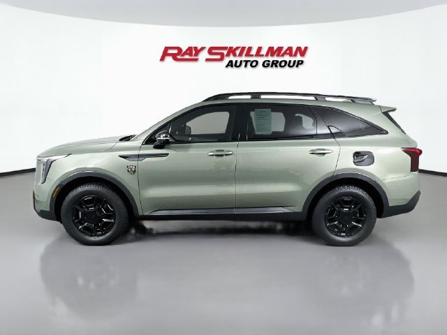 Used 2026 Green Kia X-Pro SX Prestige image 4
