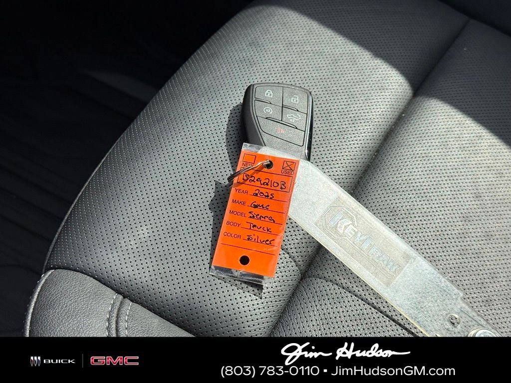 Used 2025 Silver GMC SLT image 36