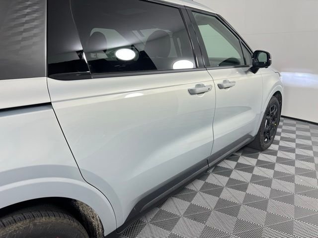 New 2026 White Kia SX image 8