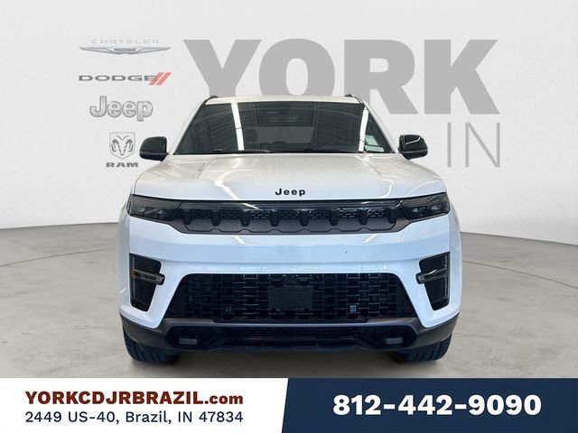 New 2026 Bright White Clear-Coat Exterior Paint Jeep Limited Altitude image 8