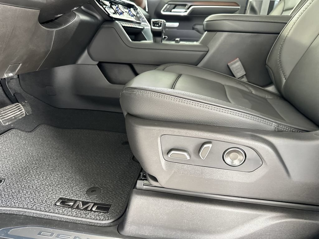 2026 GMC Sierra 1500 Denali - Photo 15