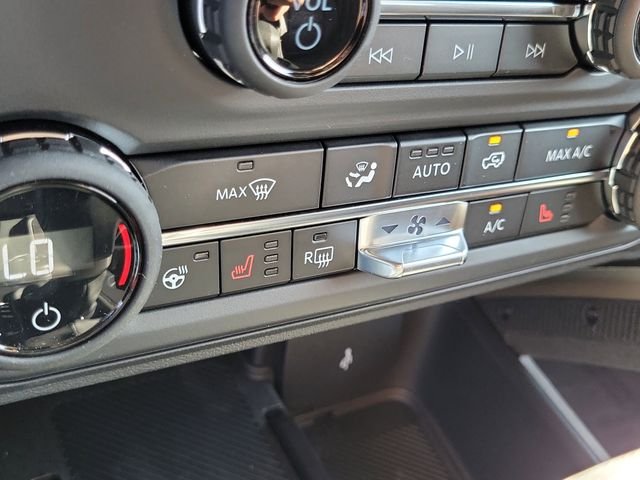 New 2026 Marsh Gray Ford Badlands® image 10