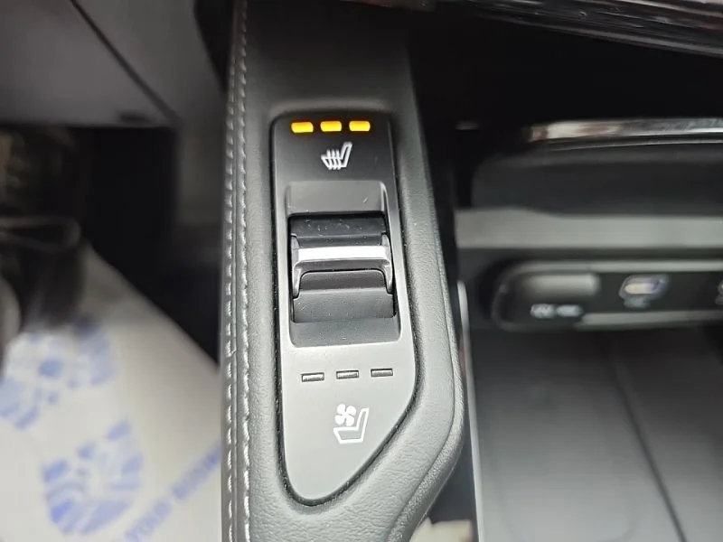 Used 2024 Gray Kia EX X-Line image 18