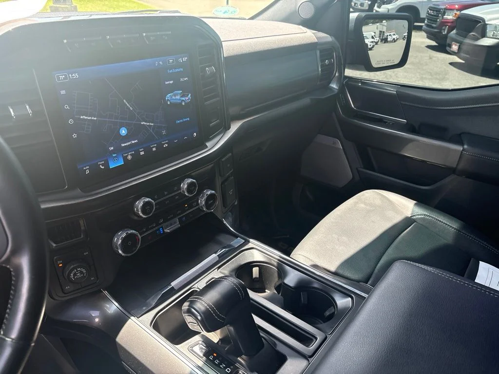 Used 2023 Silver Ford Lariat image 22