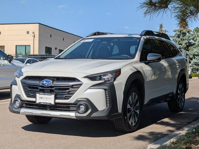 Used 2025 Crystal White Pearl Subaru Touring XT image 5