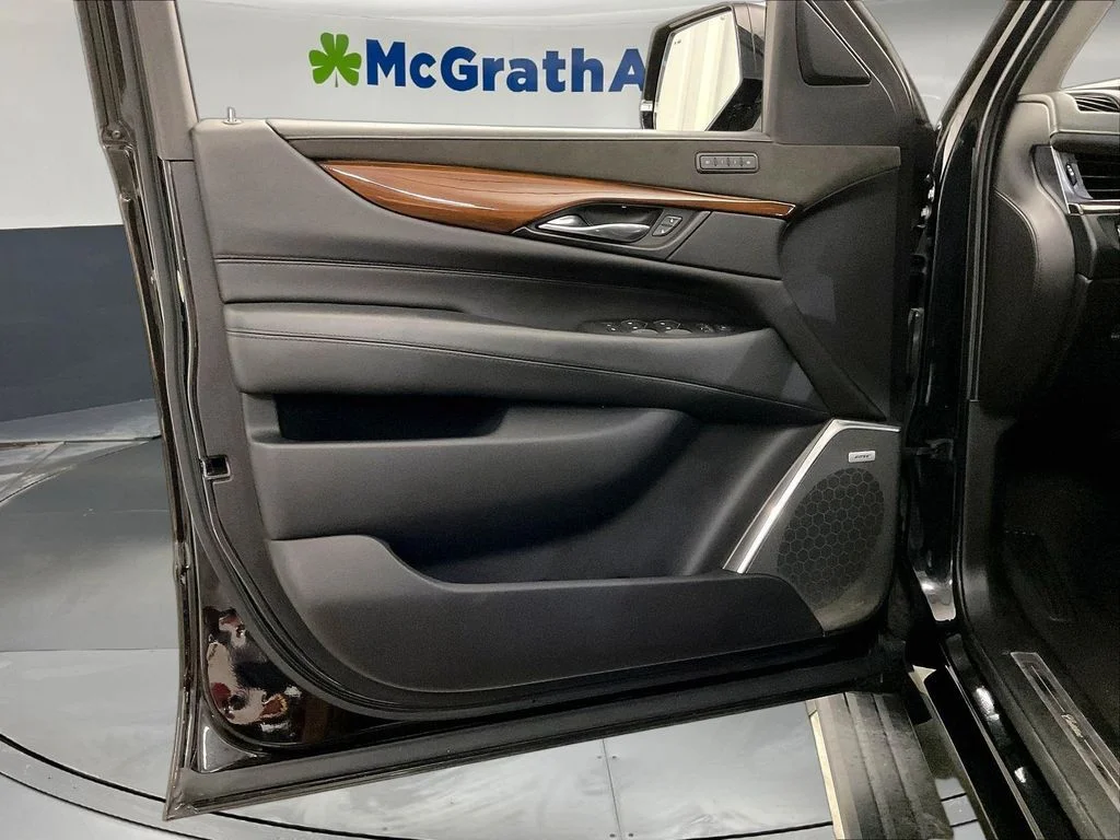 Used 2019 Black Cadillac Premium image 27