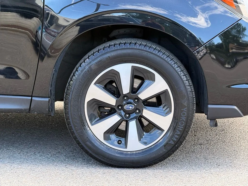 Used 2018 Black Subaru 2.5i image 6
