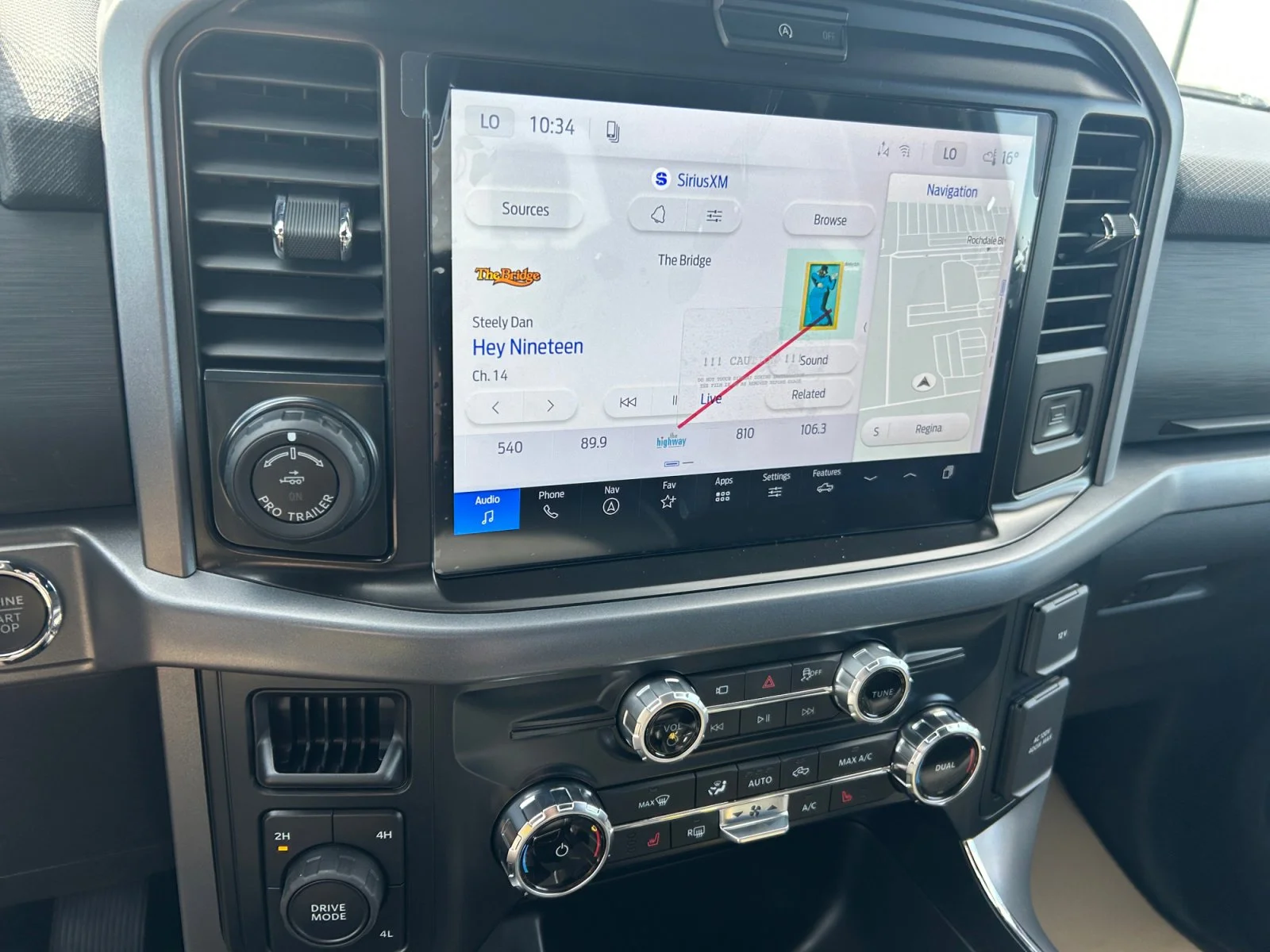 New 2026 Oxford White Ford XLT image 20