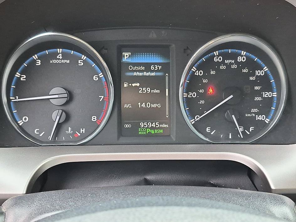 Used 2016 Magnetic Gray Metallic Toyota Limited image 18