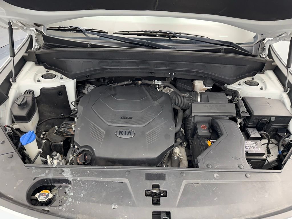 Used 2021 White Kia EX image 8