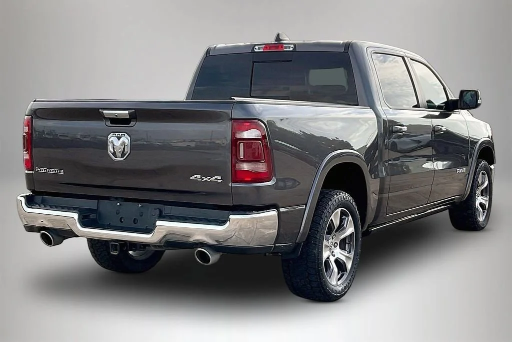 Used 2022  Ram Laramie image 5