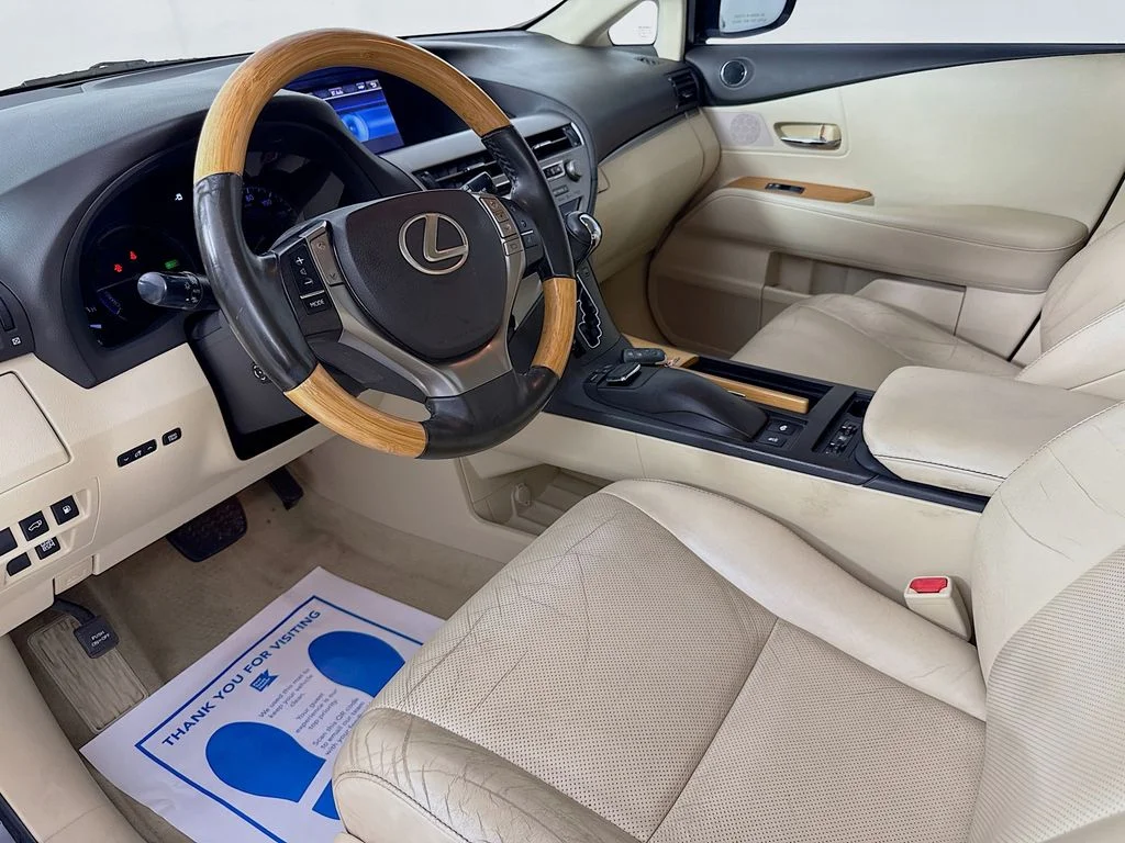 Used 2015 Black Lexus 450h image 9