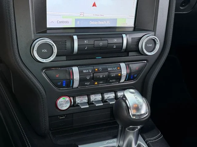 Used 2020 Black Ford GT Premium image 19