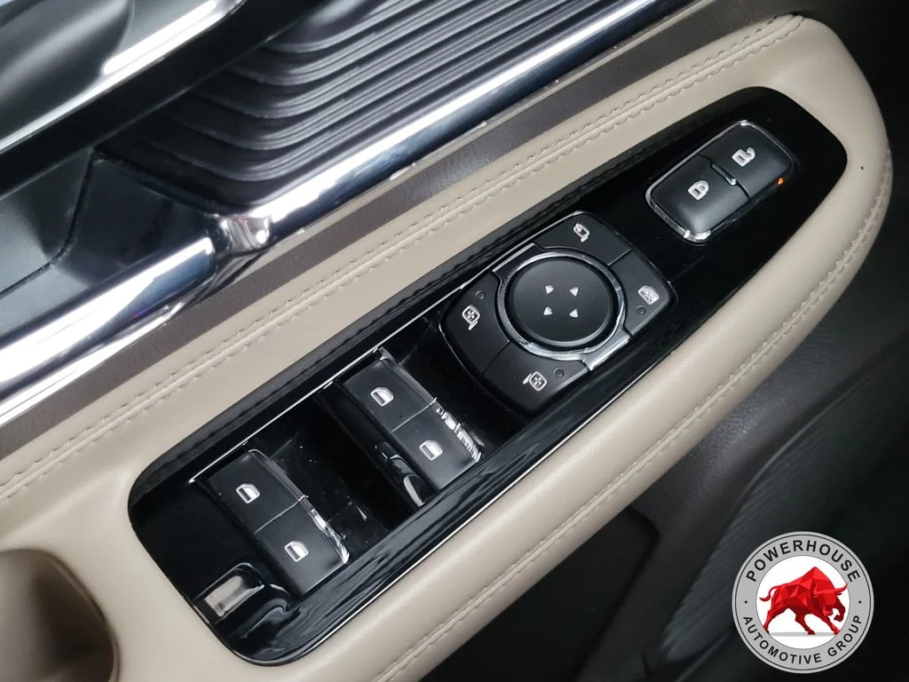 Used 2020 Black Lincoln Standard image 25