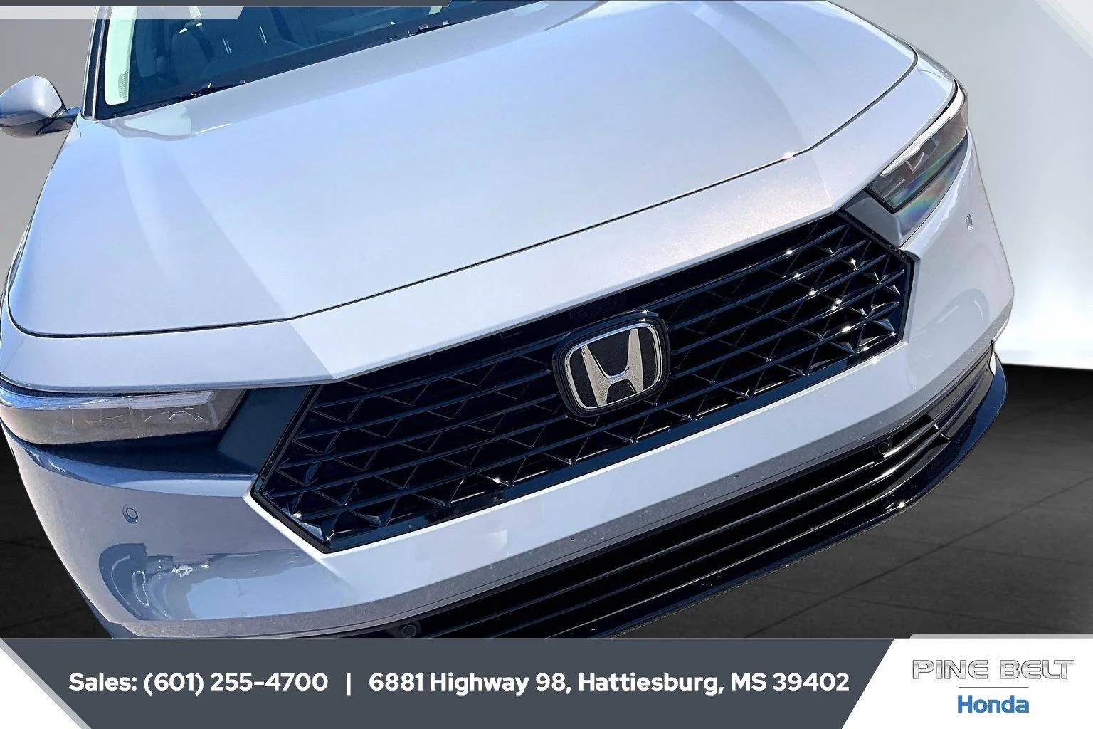 Used 2025 Urban Gray Pearl Honda EX-L image 21