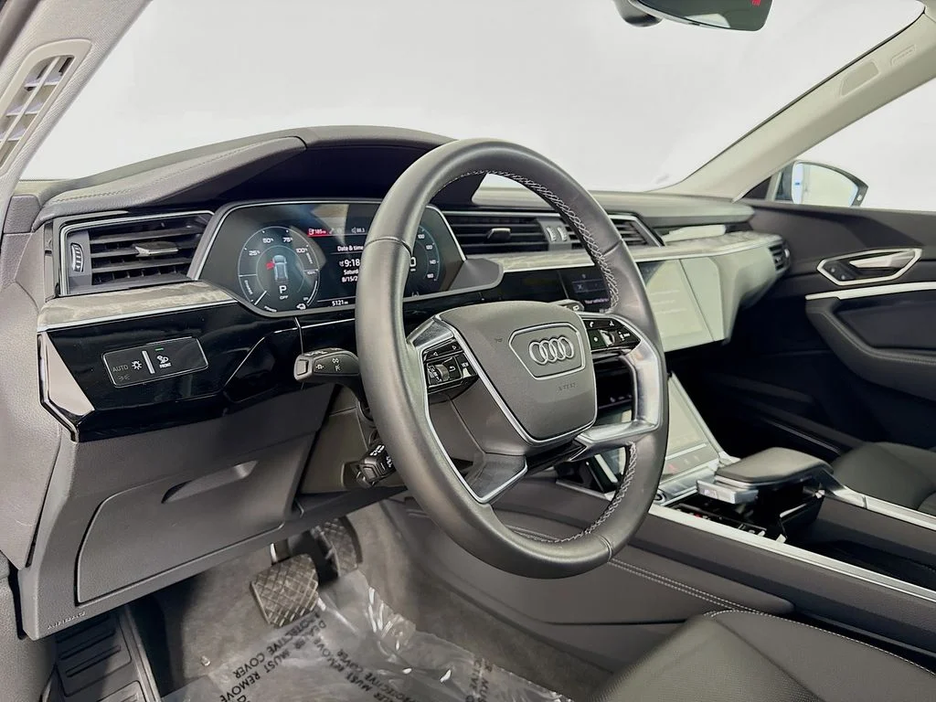 Used 2024 Gray Audi Premium Plus image 9