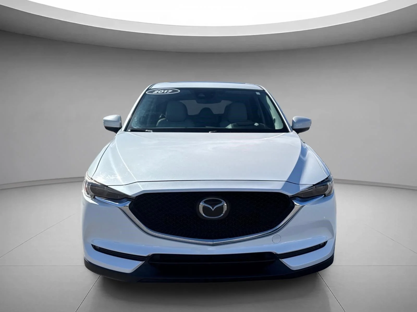 Used 2017 Snowflake White Pearl Mica Mazda Grand Touring image 8