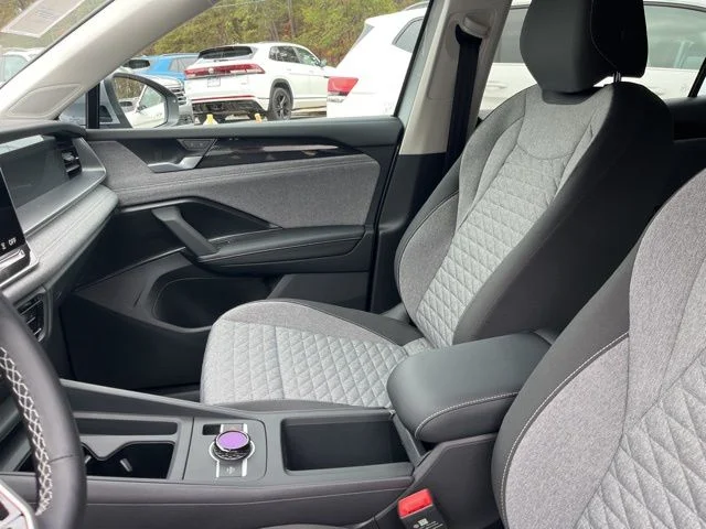 2026 Volkswagen Tiguan S - Photo 10