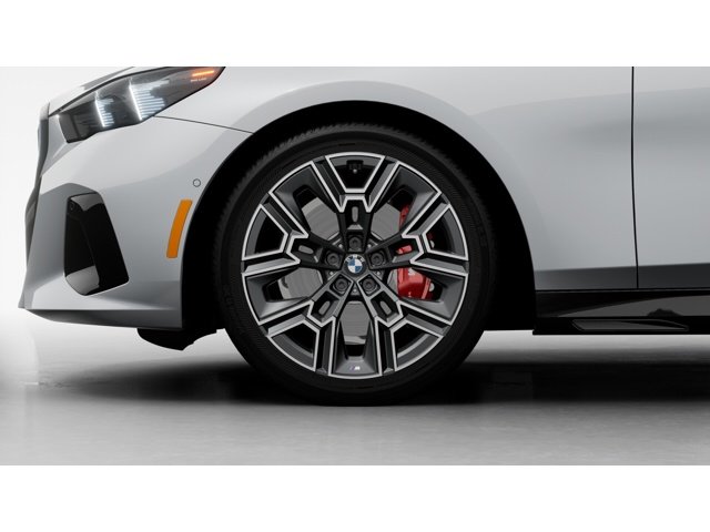 New 2027 Brooklyn Grey Metallic BMW 530i image 7