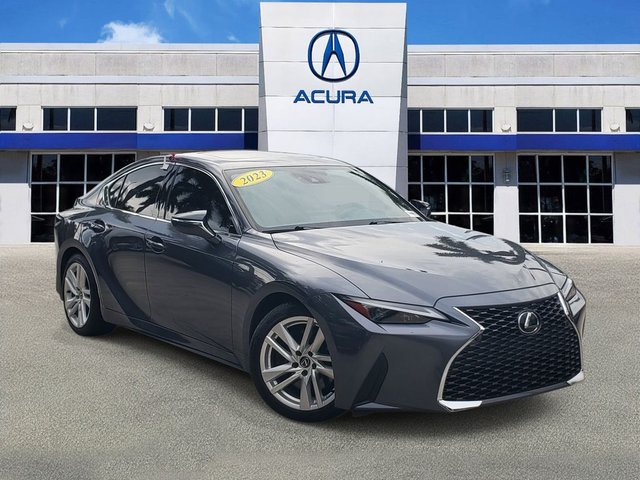 2023 Lexus IS 300