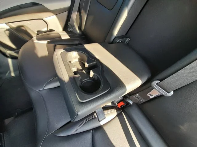 Used 2024 White Jeep Limited image 39